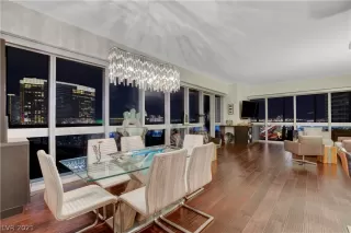 Photo #6: 2296247 Listing