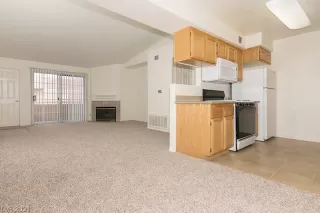 Photo #2: 2296286 Listing