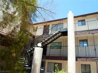 Photo #1: 2296320 Listing 