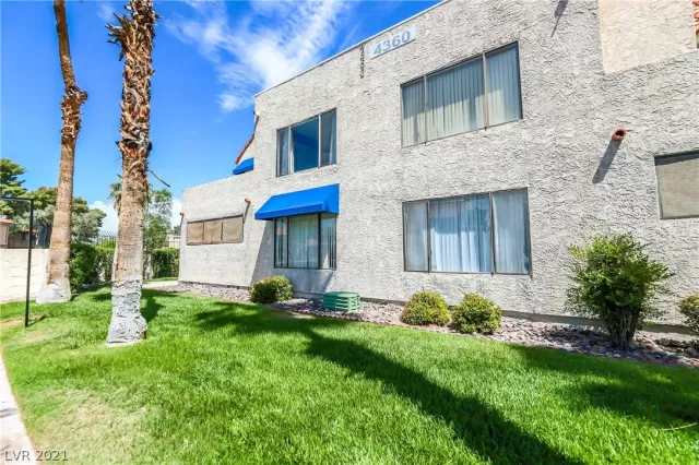 MLS: 2296380 Condo For Sale