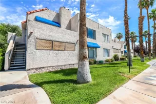 Photo #1: 2296380 Listing