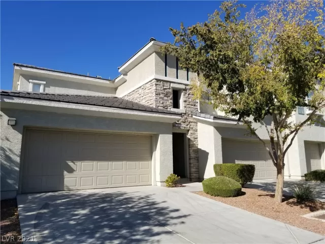 MLS: 2296389 Condo For Sale