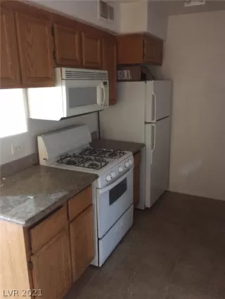 Photo #1: 2296390 Listing