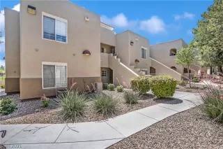 Photo #1: 2296442 Listing