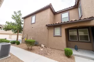 Photo #4: 2296463 Listing