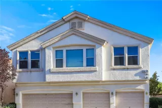 Photo #4: 2296464 Listing