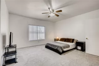 Photo #5: 2296500 Listing 