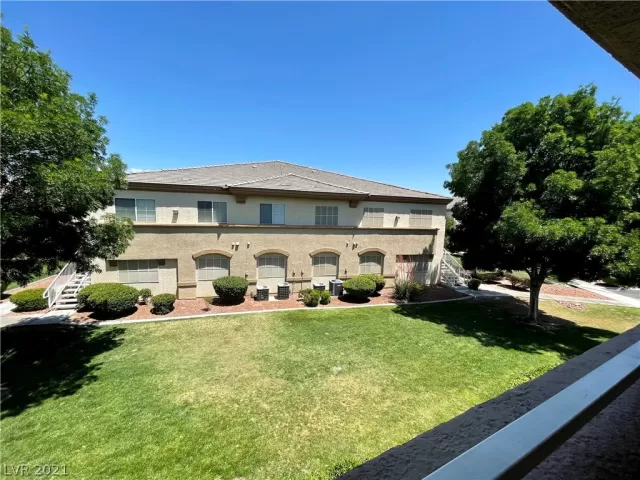 MLS: 2296503 Condo For Sale