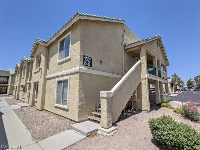 MLS: 2296505 Condo For Sale