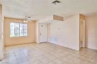 Photo #5: 2296507 Listing 