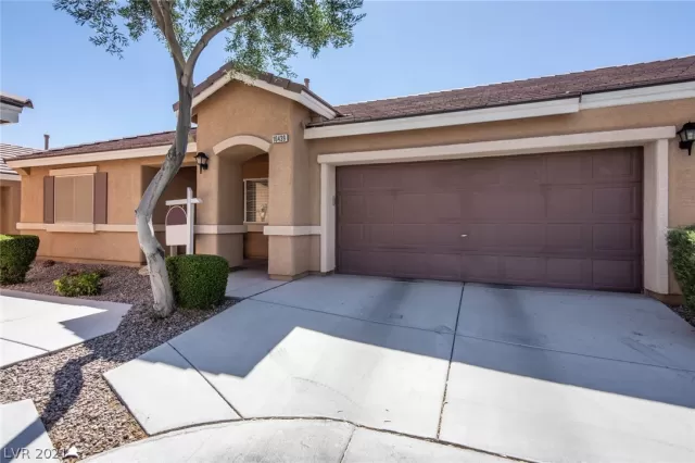 MLS: 2296521 Condo For Sale