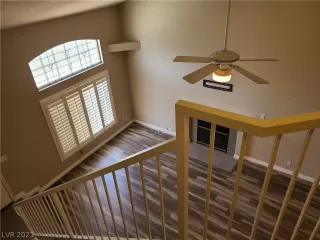 Photo #5: 2296545 Listing 