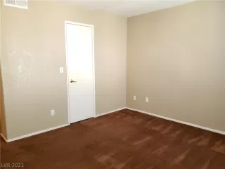 Photo #4: 2296563 Listing 