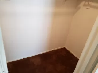 Photo #5: 2296563 Listing 