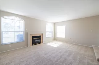 Photo #2: 2296577 Listing 