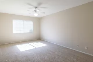 Photo #3: 2296577 Listing 