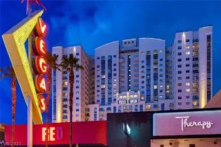 Photo #1: 2296597 Listing