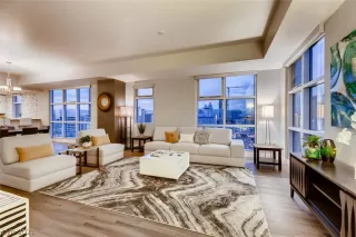 Photo #5: 2296597 Listing