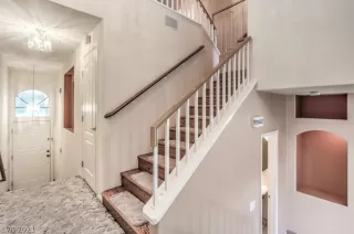 Photo #4: 2296626 Listing