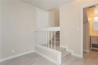 Photo #2: 2296627 Listing