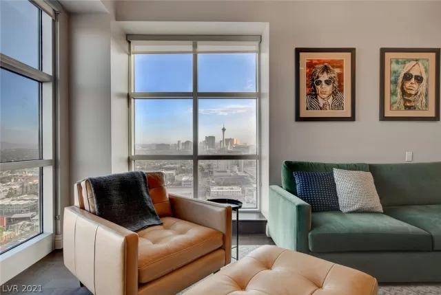 MLS: 2296628 Condo For Sale