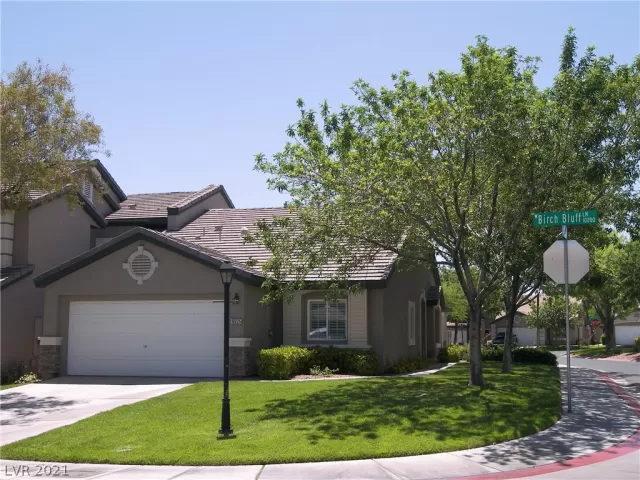 MLS: 2296649 Condo For Sale