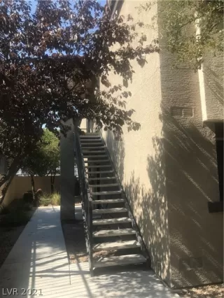 Photo #1: 2296730 Listing