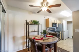 Photo #4: 2296800 Listing 