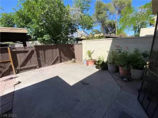 Photo #3: 2296851 Listing