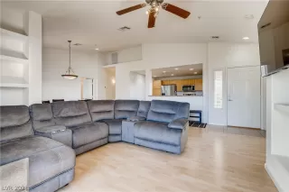 Photo #2: 2296855 Listing 