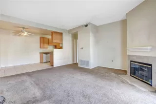 Photo #2: 2296857 Listing