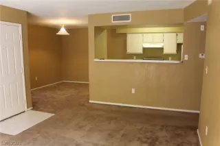 Photo #1: 2296859 Listing