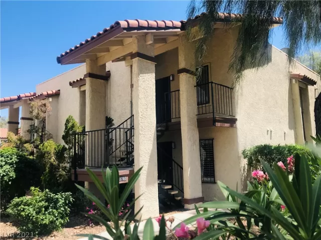 MLS: 2296981 Condo For Sale