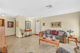 Photo #2: 2297016 Listing 