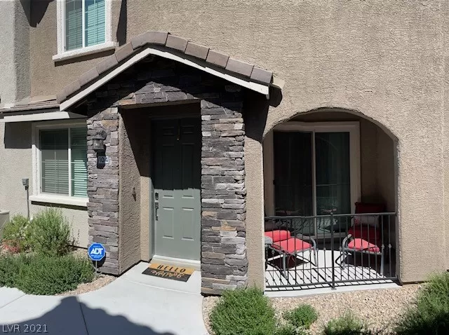 MLS: 2297036 Condo For Sale