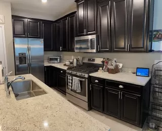 Photo #2: 2297036 Listing