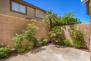 Photo #2: 2297045 Listing