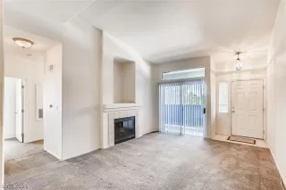 Photo #3: 2297047 Listing