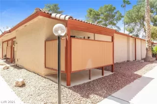 Photo #5: 2297070 Listing