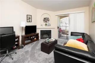 Photo #2: 2297101 Listing