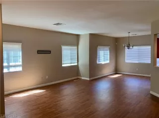 Photo #1: 2297114 Listing 