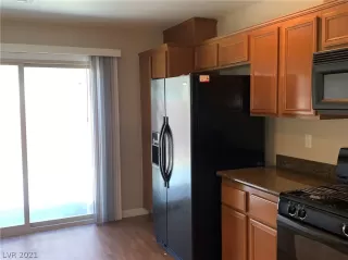 Photo #5: 2297114 Listing 