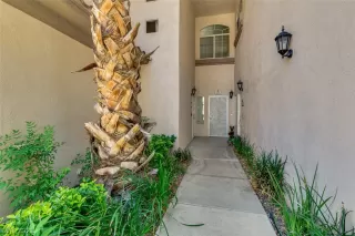 Photo #2: 2297119 Listing