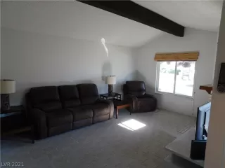 Photo #6: 2297126 Listing 