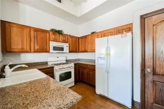 Photo #2: 2297138 Listing