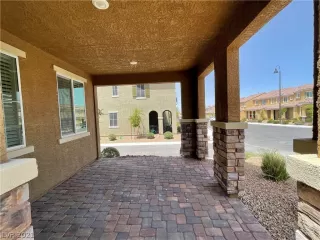 Photo #2: 2297189 Listing 
