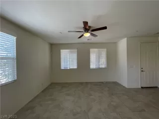 Photo #3: 2297189 Listing 