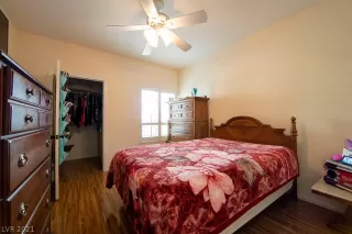 Photo #6: 2297288 Listing 