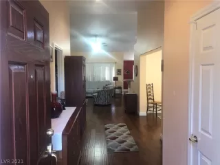 Photo #1: 2297327 Listing 