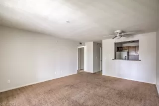 Photo #6: 2297333 Listing